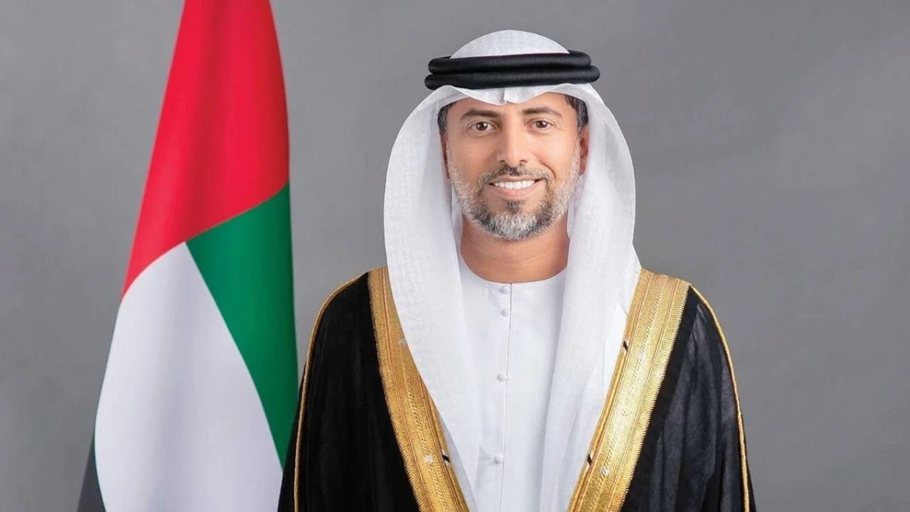 كيف تصنف التقارير الدولية الإمارات ضمن القوى العالمية في البنية التحتية والطاقة؟
